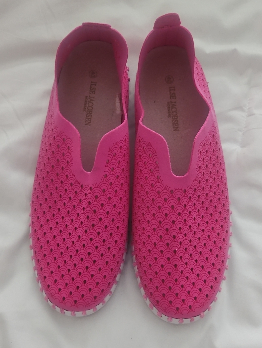 Ilse Jacobsen Bright Pink Slip-On Mules